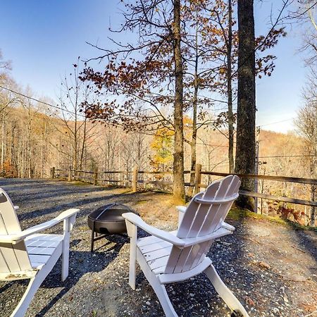 Pet-Friendly Spruce Pine Cabin With Private Fire Pit Εξωτερικό φωτογραφία