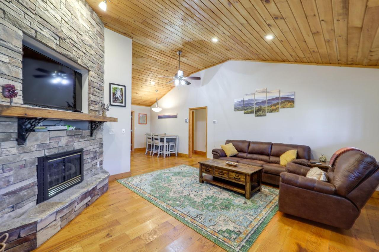 Pet-Friendly Spruce Pine Cabin With Private Fire Pit Εξωτερικό φωτογραφία