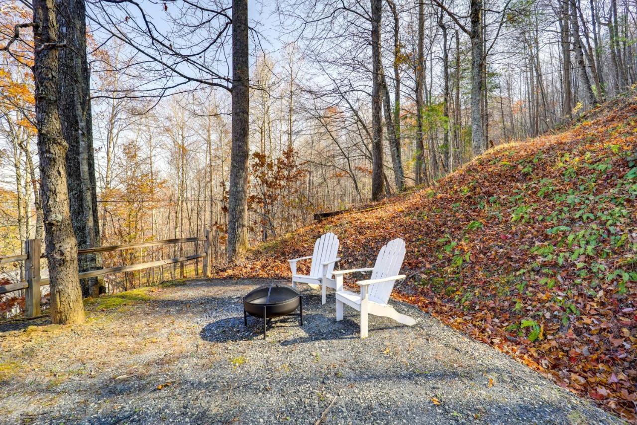 Pet-Friendly Spruce Pine Cabin With Private Fire Pit Εξωτερικό φωτογραφία