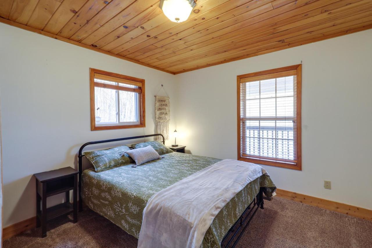 Pet-Friendly Spruce Pine Cabin With Private Fire Pit Εξωτερικό φωτογραφία